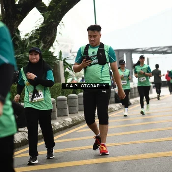 Runner Photo 8584976