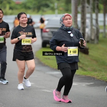 Runner Photo 8584995