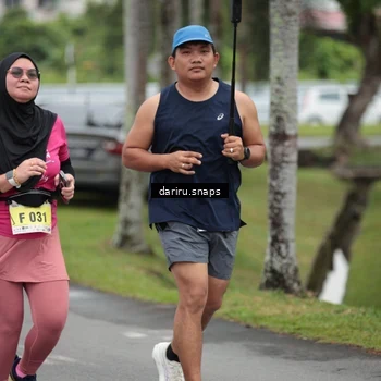 Runner Photo 8585007