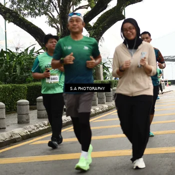 Runner Photo 8585020