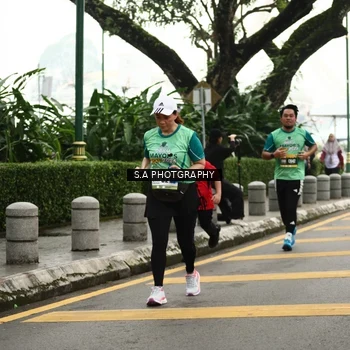 Runner Photo 8585025