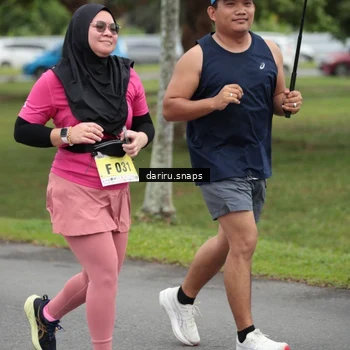 Runner Photo 8585026