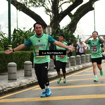 Runner Photo 8585031