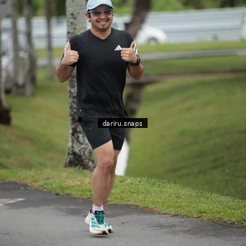 Runner Photo 8585041