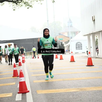 Runner Photo 8585044