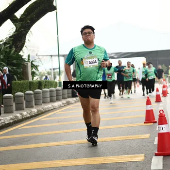 Runner Photo 8585047