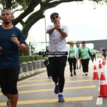 Runner Photo 8585060