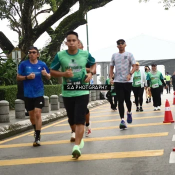 Runner Photo 8585062