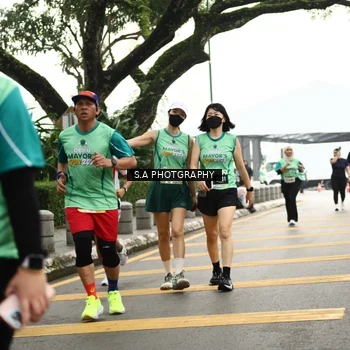 Runner Photo 8585069