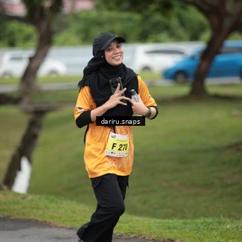 Runner Photo 8585070