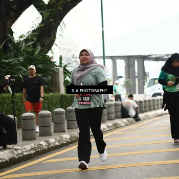 Runner Photo 8585112