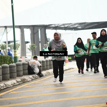 Runner Photo 8585114
