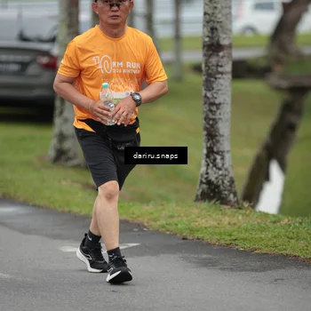 Runner Photo 8585163