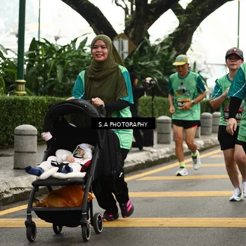Runner Photo 8585210