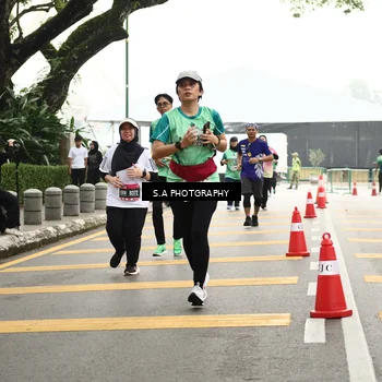 Runner Photo 8585212