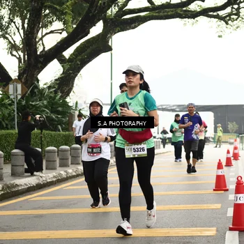 Runner Photo 8585214