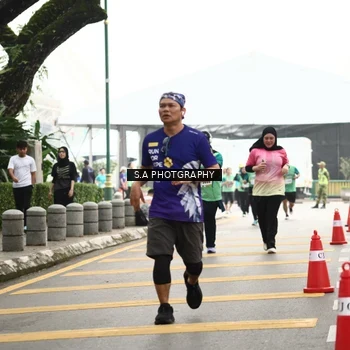 Runner Photo 8585215