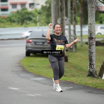 Runner Photo 8585220