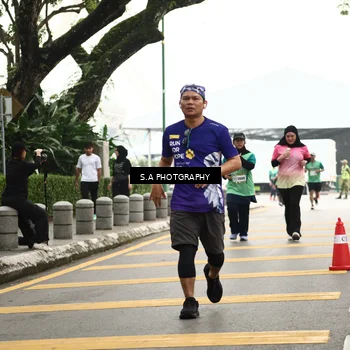 Runner Photo 8585221