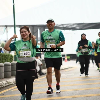 Runner Photo 8585241