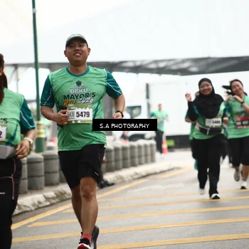 Runner Photo 8585243