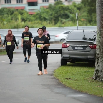 Runner Photo 8585248