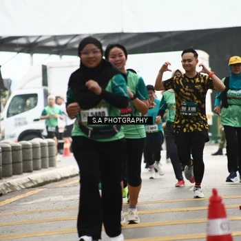 Runner Photo 8585250