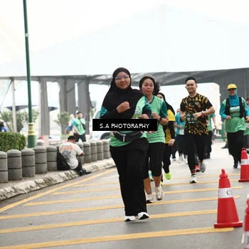 Runner Photo 8585251