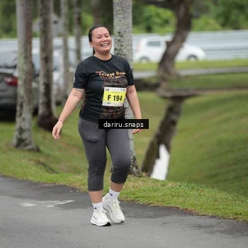 Runner Photo 8585261