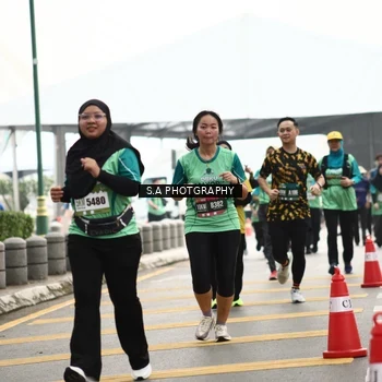 Runner Photo 8585262