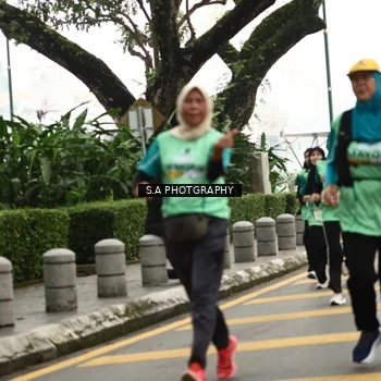 Runner Photo 8585265