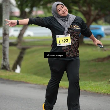 Runner Photo 8585275