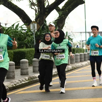 Runner Photo 8585281