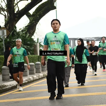 Runner Photo 8585287