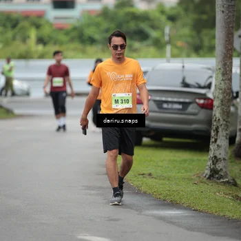 Runner Photo 8585311