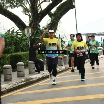 Runner Photo 8585314