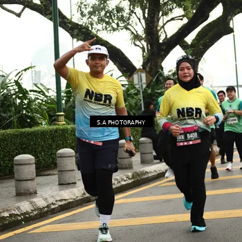 Runner Photo 8585324