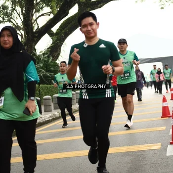 Runner Photo 8585329