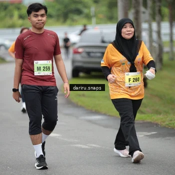 Runner Photo 8585330