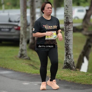 Runner Photo 8585337