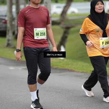 Runner Photo 8585338