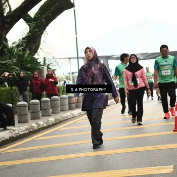 Runner Photo 8585349