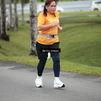 Runner Photo 8585354