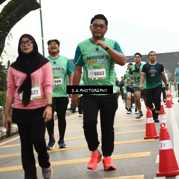 Runner Photo 8585362