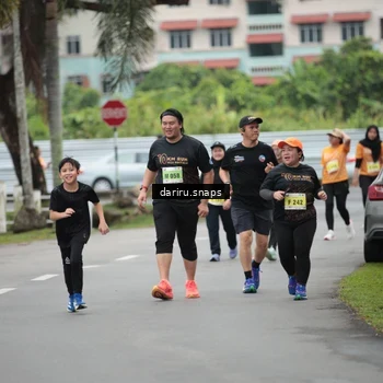 Runner Photo 8585366
