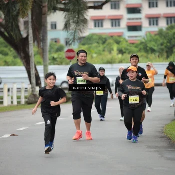 Runner Photo 8585371