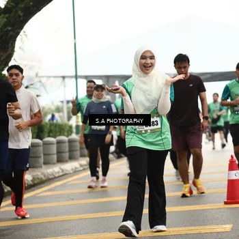 Runner Photo 8585373