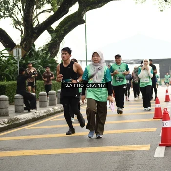 Runner Photo 8585376