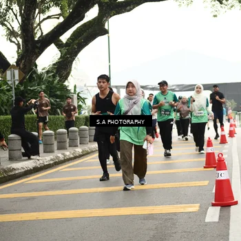 Runner Photo 8585381