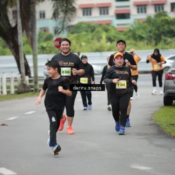 Runner Photo 8585389